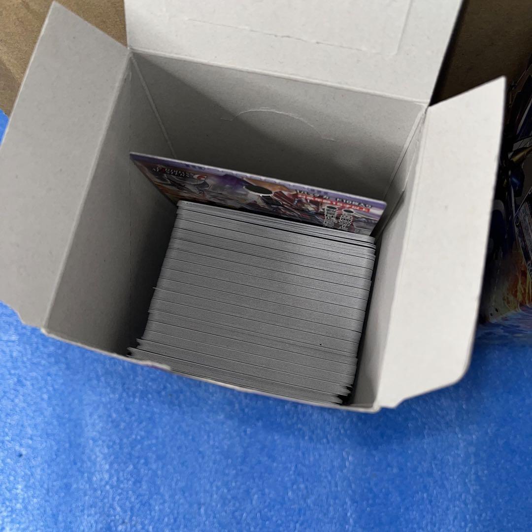 クルセイド Crusade トレーディングカードゲーム 36箱 約6～7000枚 まとめ売り 引退 閉店 引き上げ品　大量_画像3