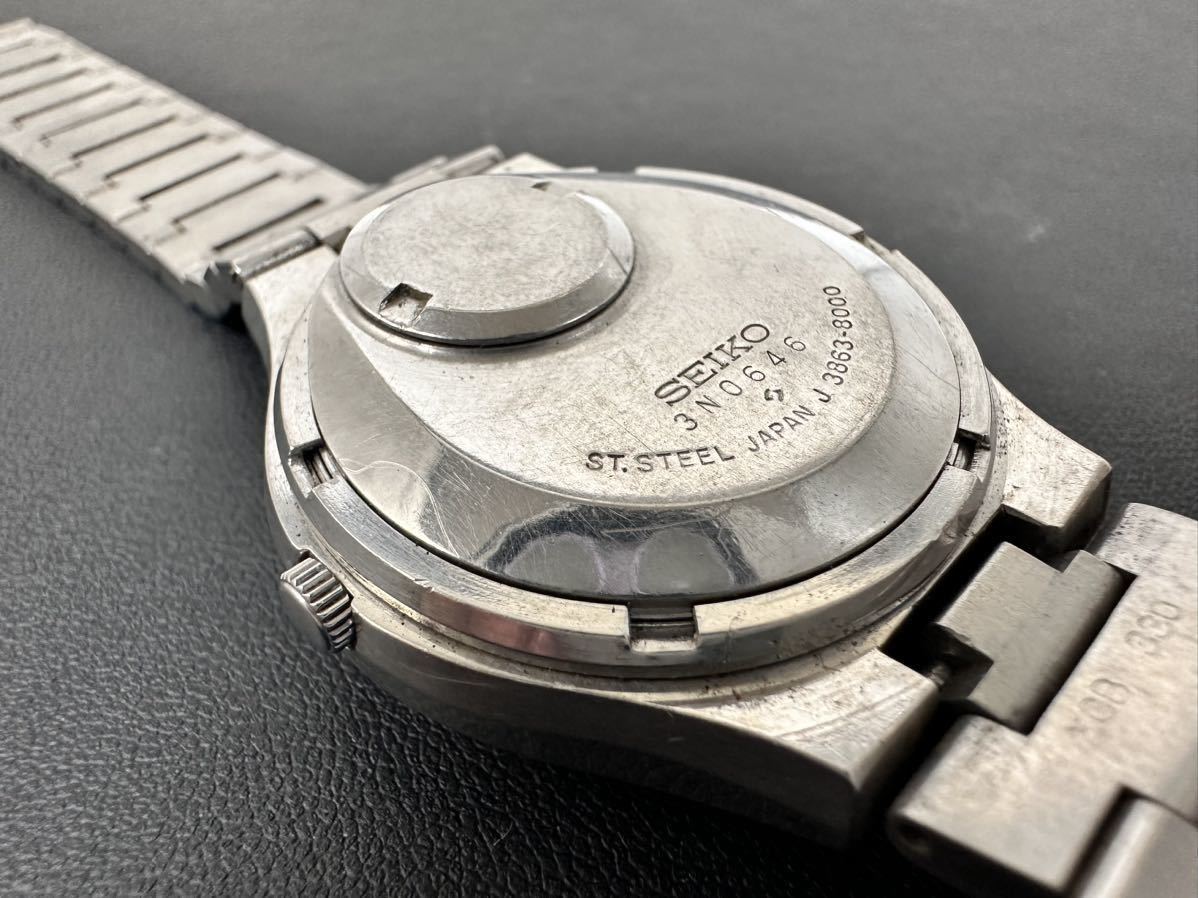 【K21】 1円スタート SEIKO QUARTZ QR / 3863-8000 セイコー 緑文字盤 クオーツ デイデイト メンズ 腕時計 _画像9