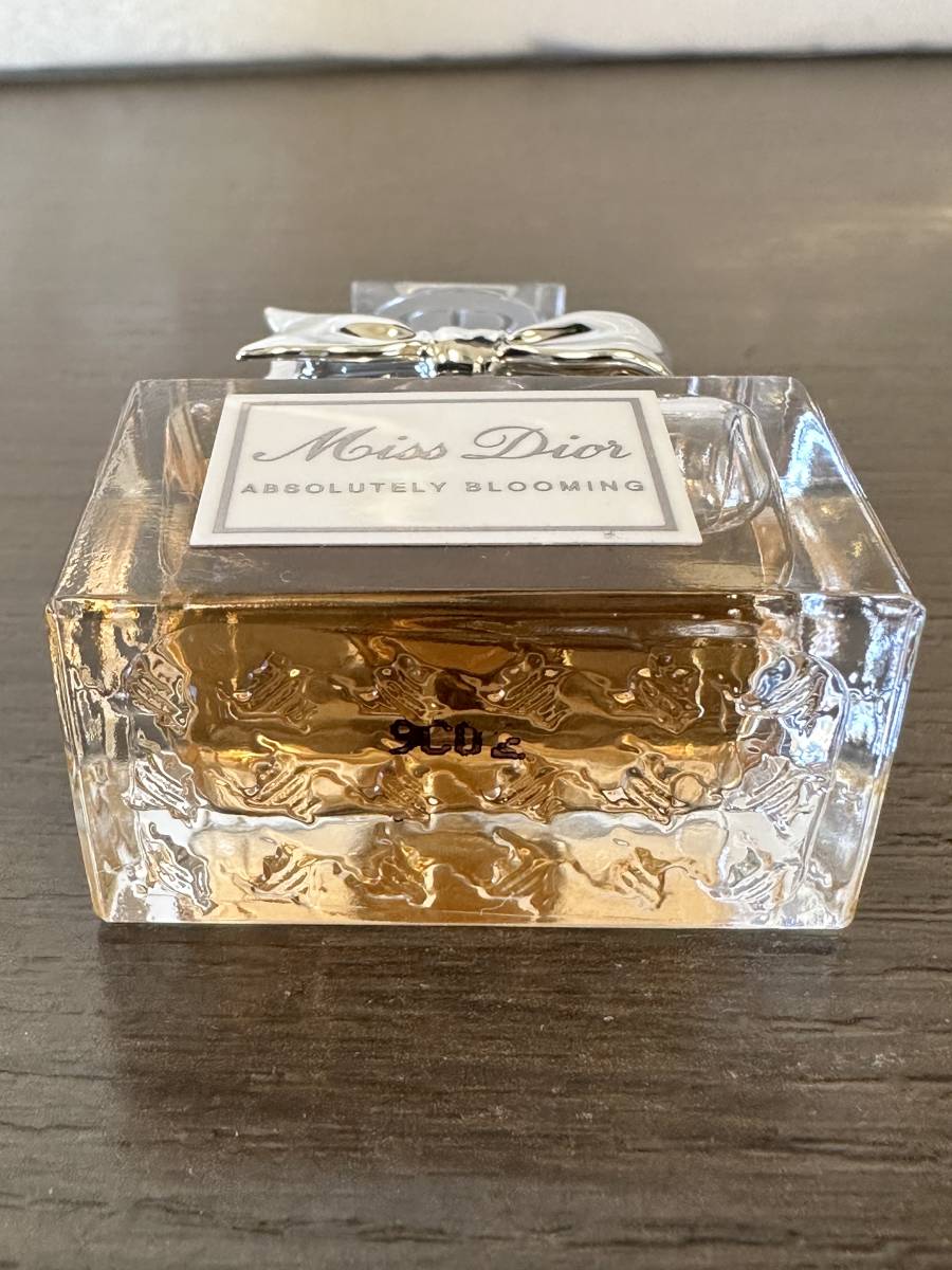 新品 CHRISTIAN DIOR - ミスディオール アブソリュートリー ブルーミング EDP 5ml - Miss Dior ABSOLUTELY BLOOMING ディオール_画像4