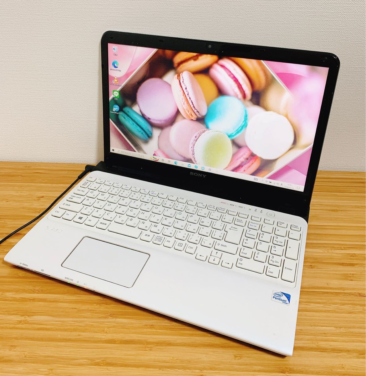 おまけアリ　カメラ付PC ノートパソコン　人気のVAIO SSD搭載でサクサク