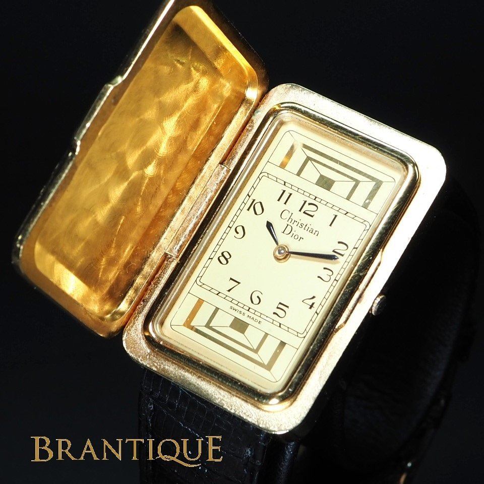 【超希少品 電池交換済み】 Christian Dior クリスチャン ディオール 開閉式 GP 革 QZ ゴールドカラー メンズ 腕時計 「23283」_画像1