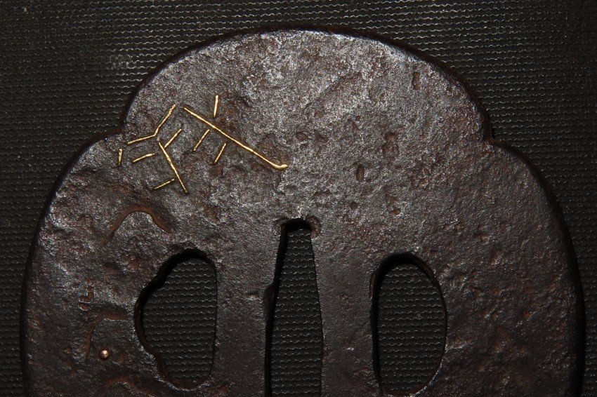 ▲▽蜘蛛の巣図　江戸　鉄、真鍮銅象嵌、金色絵　箱付　8×7.5×0.4ｃｍ　130/180g▲▽_画像9