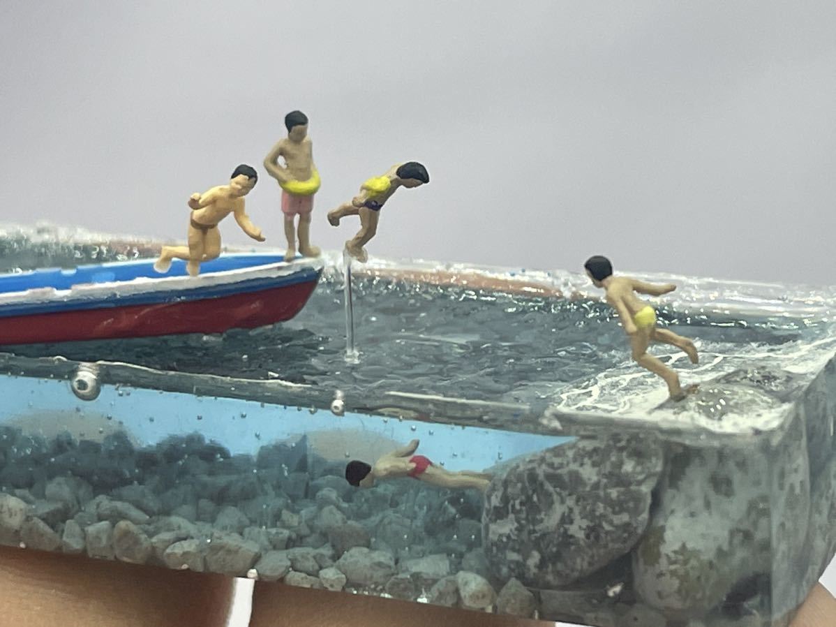 船から飛び込む子供たち　レジン　ジオラマ_画像2