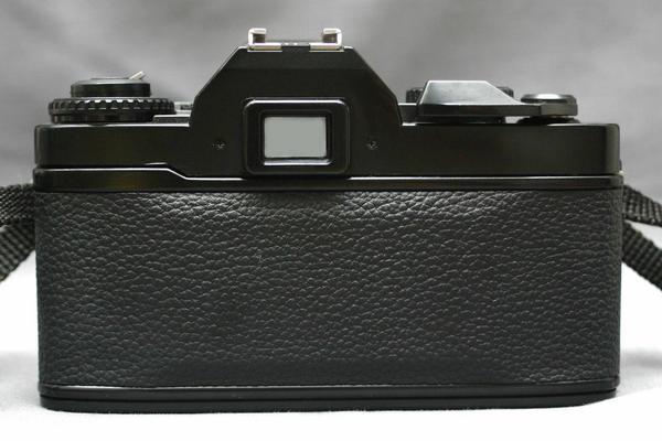 RICOH リコー Kマウント専用 昔の高級一眼レフカメラ XR-500 AUTOボディ 希少な作動品 （腐食無し）_画像3