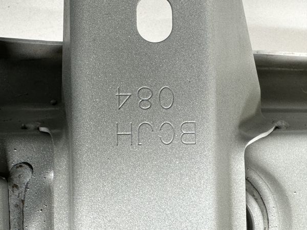 良品/変形なし マツダ3 MAZDA3 BPFP BP5P BP8P 純正 フロント ホースメント BCJH-50-070B BCJH 081 082 084 094 パール 25D 管理21059の画像6