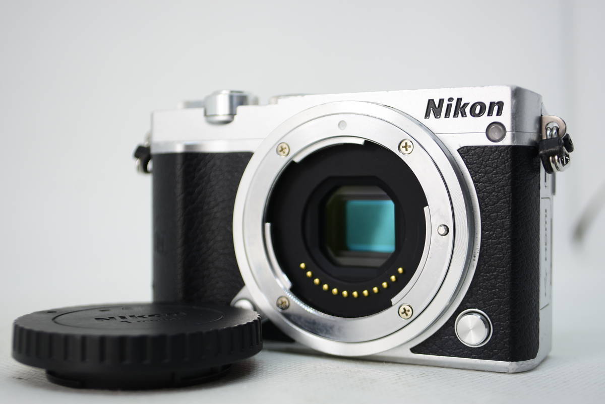 ★実用品★Nikon ニコン 1 J5 ボディ #2886_画像1