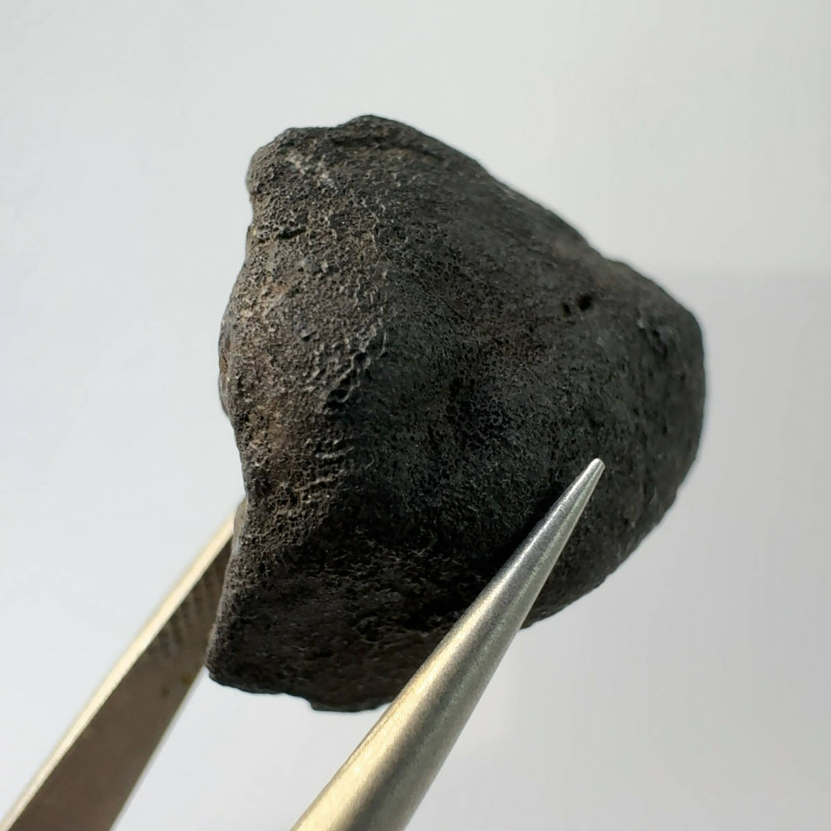 【E23351】 約6.6ｇ チェリャビンスク隕石 石質隕石 コンドライト 隕石 メテオライト チェリャビンスク_画像3