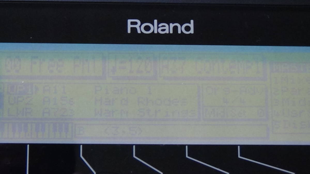 Roland G-800 ローランド 76鍵盤　64ボイス32パート　シンセサイザー　アレンジャー・ワークステーション _画像5