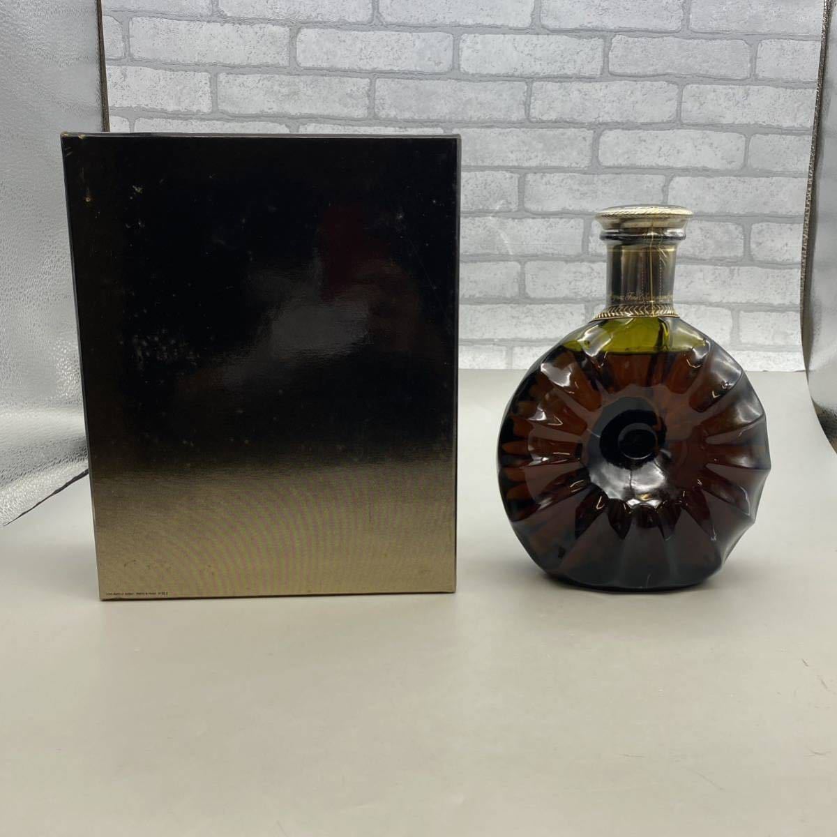 【酒 E-1】未開栓 REMY MARTIN EXTRAレミーマルタン エクソトラ COGNACコニャック ブランデー 箱付 総重量1385g 内容量700ml_画像3