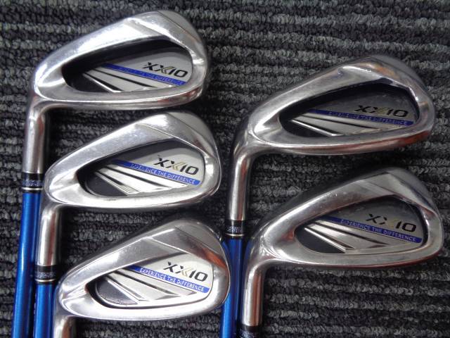 15323円 中古 ダンロップ ゼクシオ2020 Navy/MP1100 5本セット/R 15323円 中古 ダンロップ ゼクシオ2020 Navy/MP1100 5本セット/R