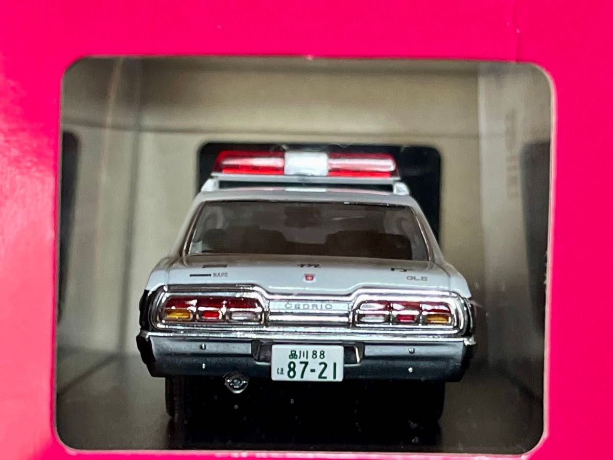 DISM 1/43 日産 セドリック330 パトロールカー スクエアソニック DISM 1/43 日産 セドリック330 パトロールカー スクエアソニック