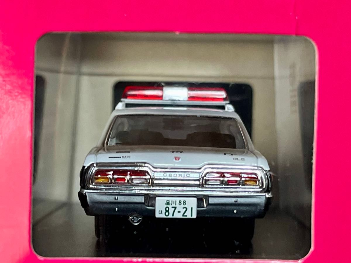 DISM 1/43 日産 セドリック330 パトロールカー スクエアソニックタイプ エンケイバハ 警察車両 警視庁 オートサロン