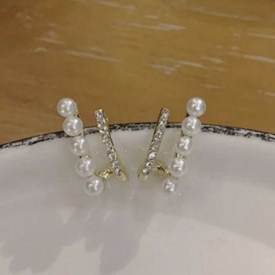 スタッドピアス　ゴールド　パール　CZ　ピアス