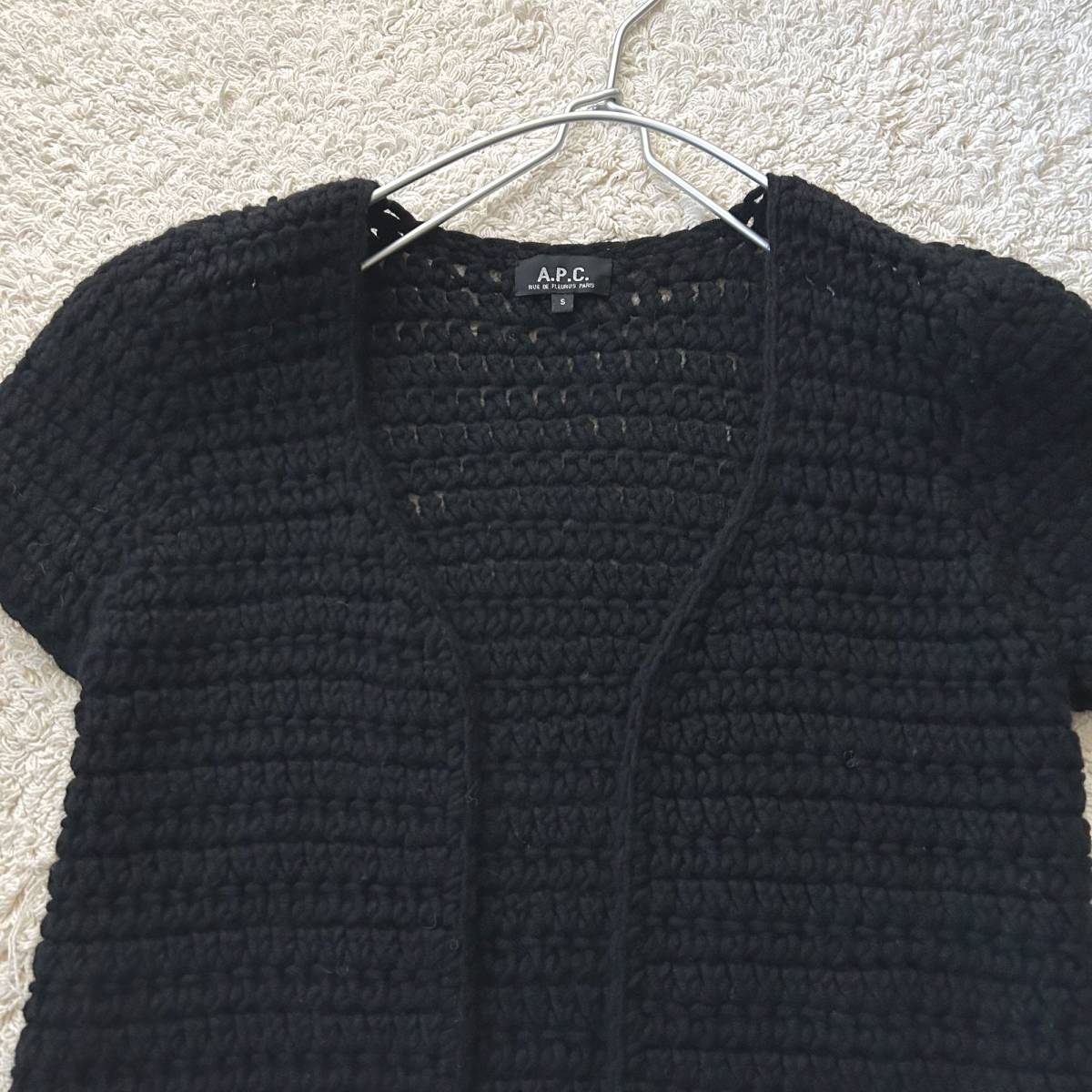 A.P.C. A.P.C. Anne gola. hand-knitted cardigan the best piling put on black size S...