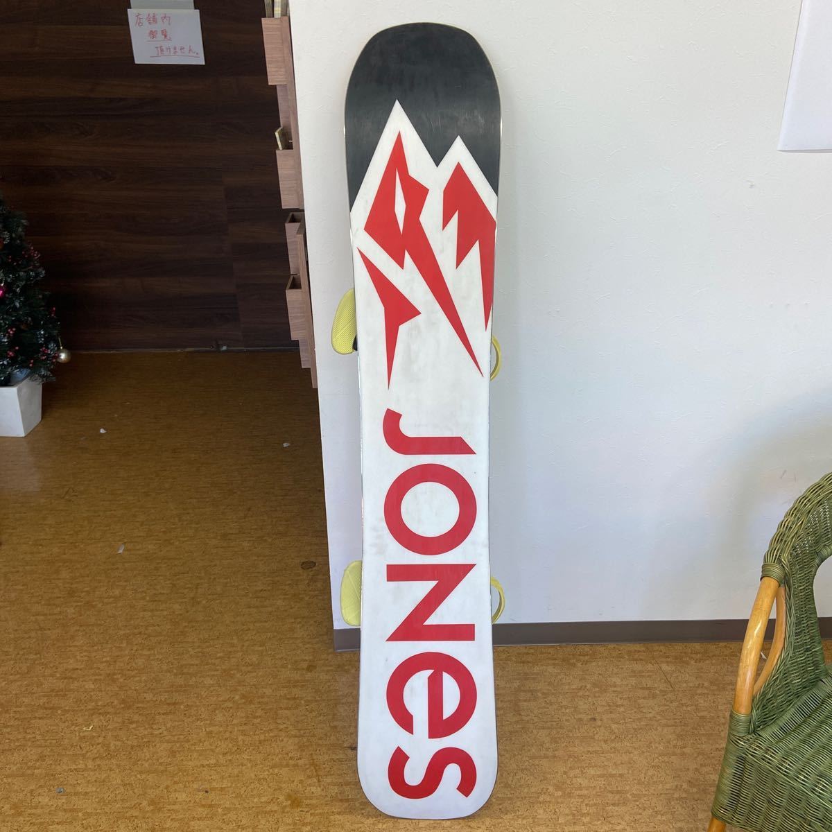 UTt8 JONES フラッグシップ 164cm / BURTON ビンディング スノーボード 板 _画像1