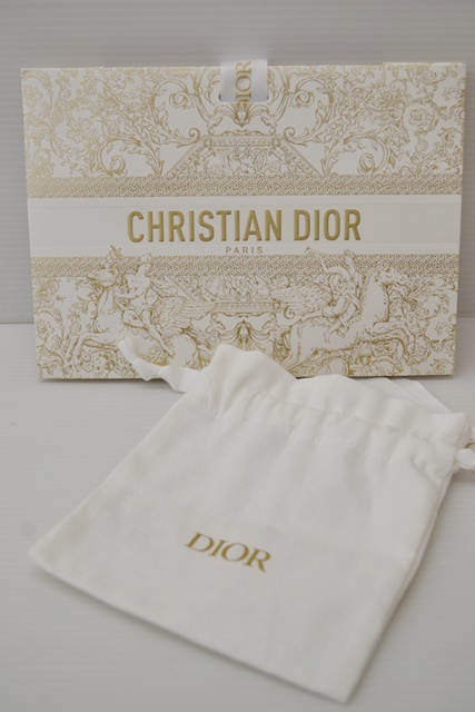 【2401007】Christian Dior ディオール 2023 エクランクチュール マルチユースパレット 　未使用品　送料無料_画像6