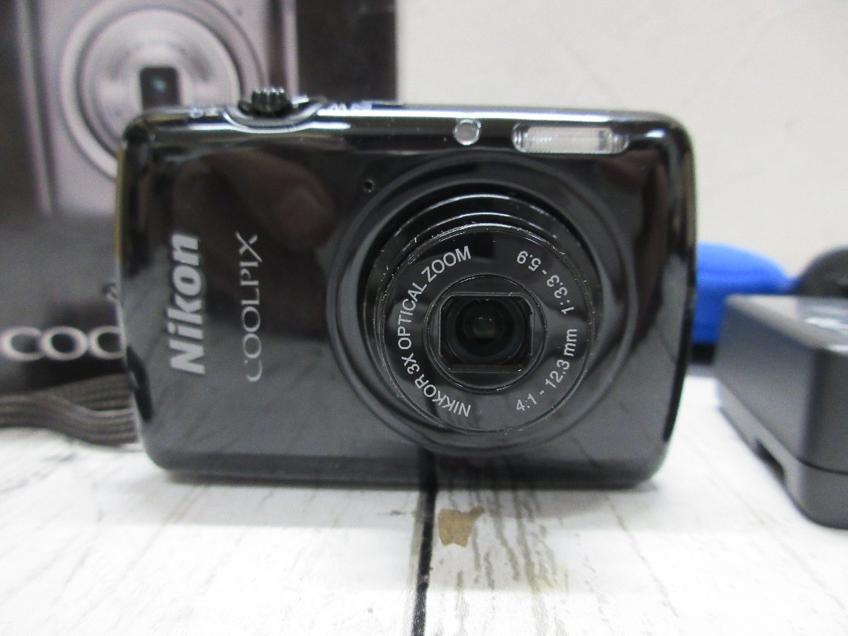 A7 1.良品　動作品 ニコン NIKON COOLPIX S01 ブラック コンパクトデジタルカメラ 【星見】_画像2