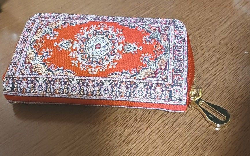 新品　トルコ製　赤　財布　伝統柄　Turkiye
