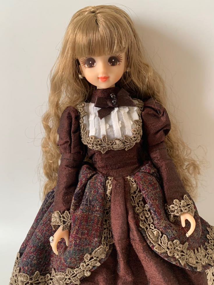 リメイク エクセリーナ リカちゃんキャッスル 人形本体+ドレス リメイク エクセリーナ リカちゃんキャッスル 人形本体+ドレス