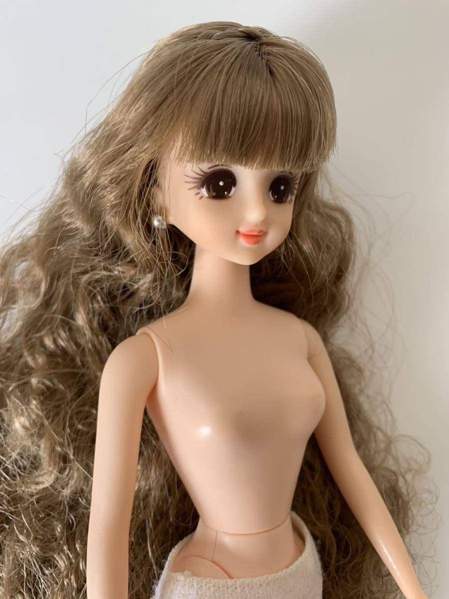 リメイク エクセリーナ リカちゃんキャッスル 人形本体+ドレス リメイク エクセリーナ リカちゃんキャッスル 人形本体+ドレス