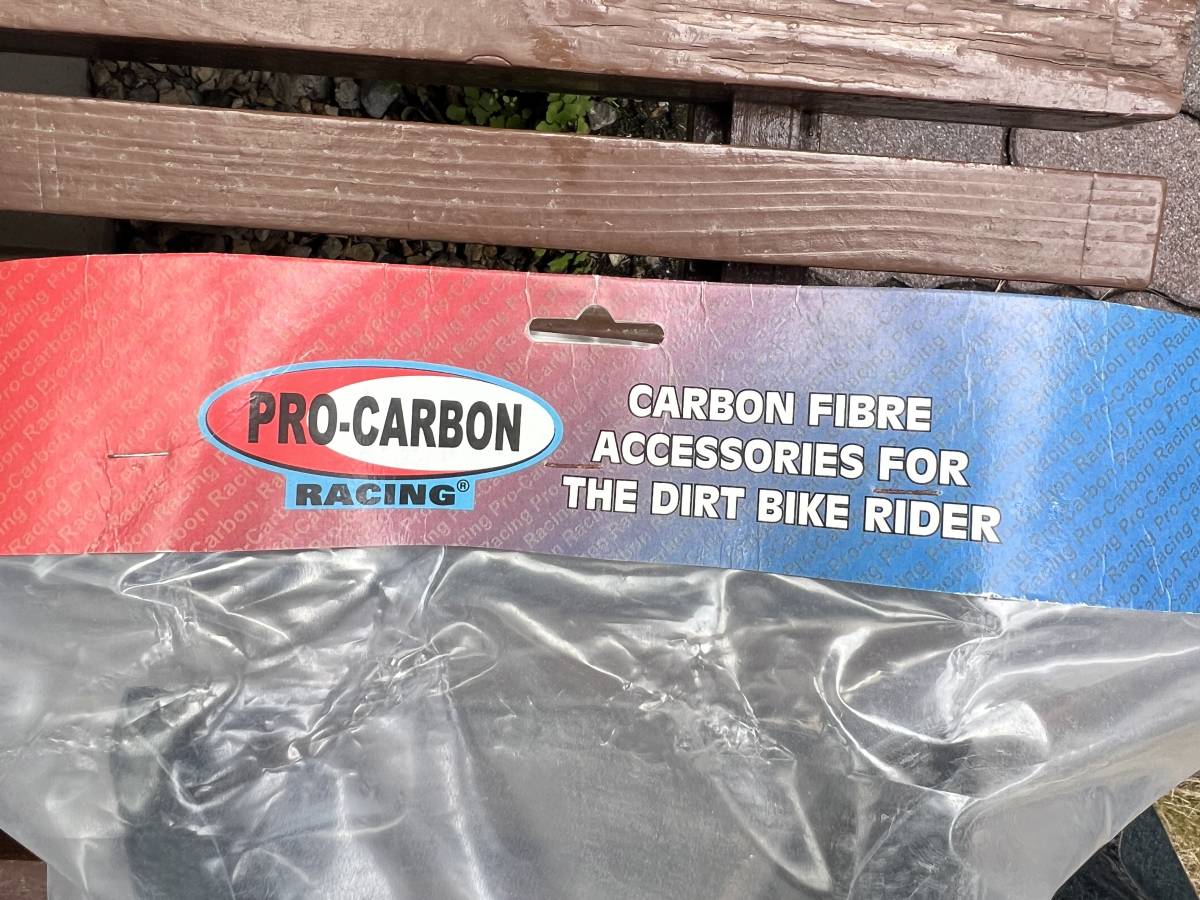 【未開封新品】PRO-CARBON RACING『カーボンタンクカバー』CRF250R(14-17),450R(13-16)_画像3