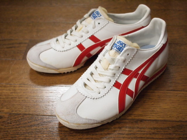 ★asics TIGER アシックス タイガー　スニーカー ホワイト×レッド 27cm 美品_画像1