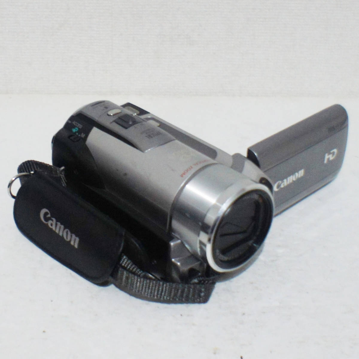 【送料無料】Canon「iVIS HF M31」フルハイビジョン 32GB内蔵 タッチフォーカス/追尾 動作確認済み_画像2