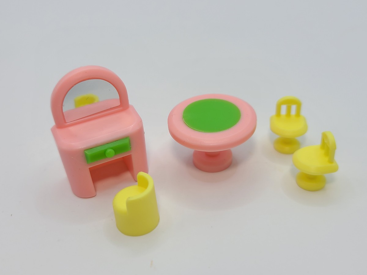 グリコ　おまけ　食玩　おもちゃ　フィギュア　ままごと　シリーズ　セット　テーブル　椅子_画像2