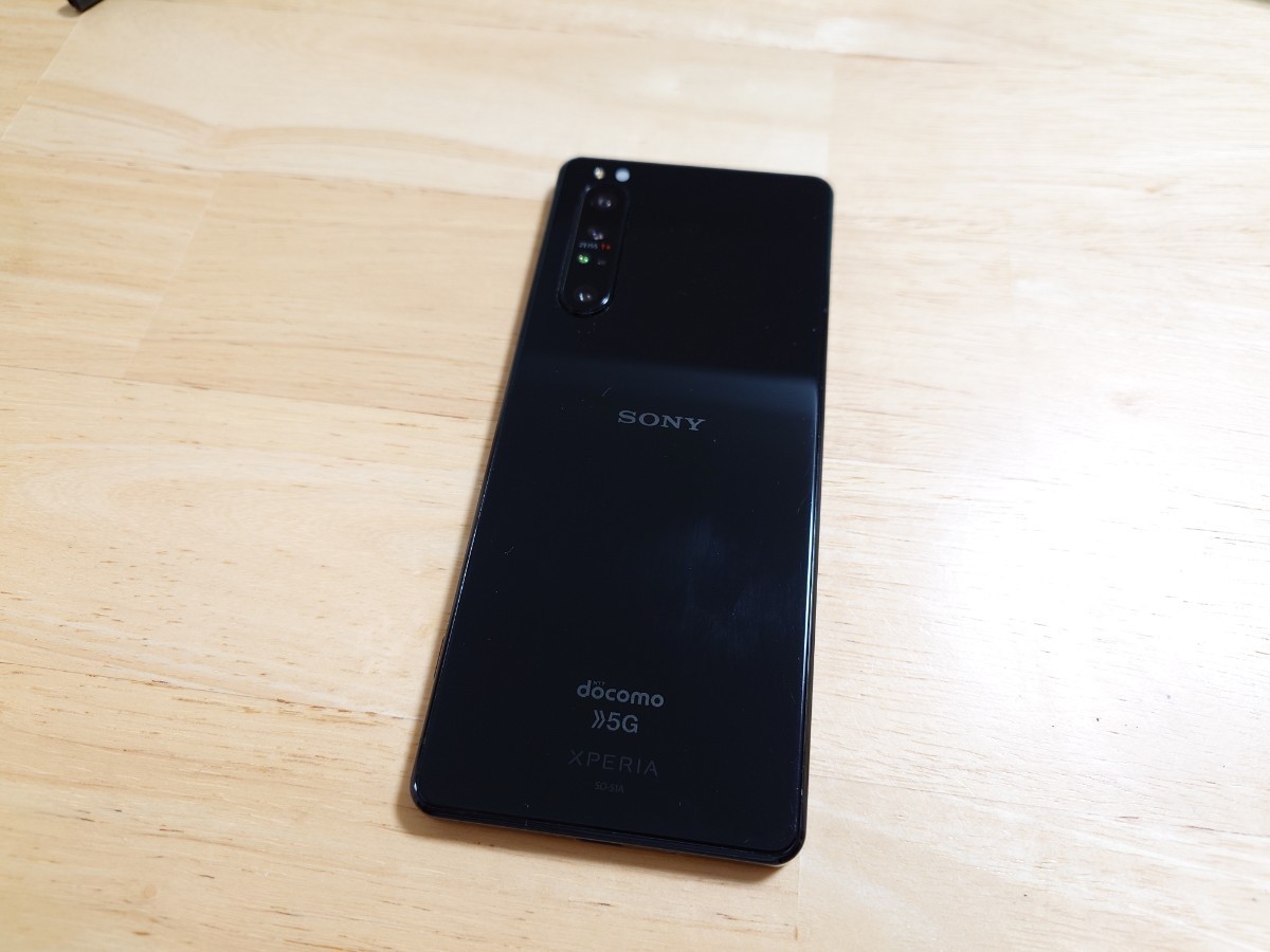 SONY Xperia 1 II SO-51A docomo　ソニー　ドコモ　スマホ　microSD付_画像5