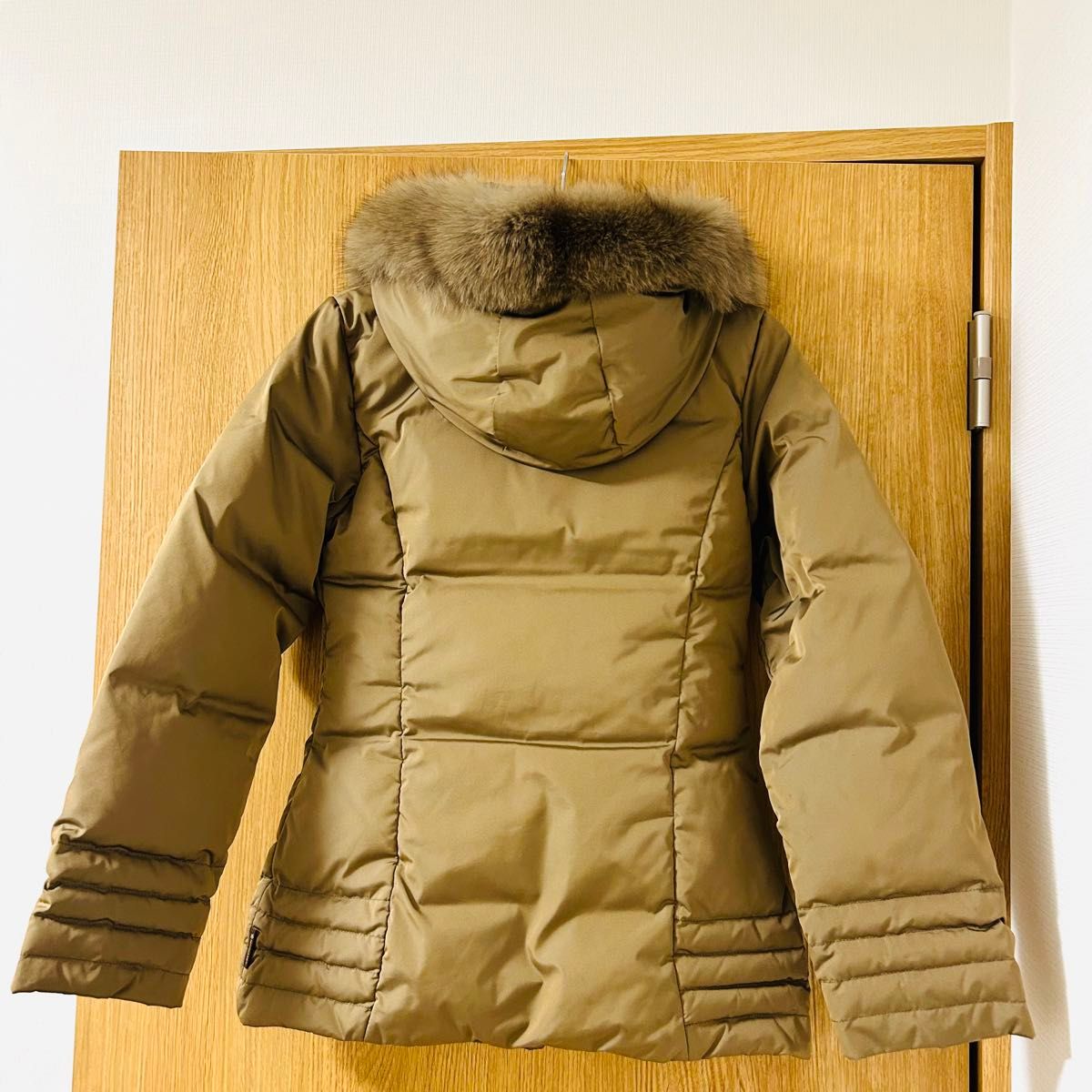 美品 MONCLER モンクレール ダウンコート 茶タグ 高級ライン 美品 MONCLER モンクレール ダウンコート 茶タグ 高級ライン