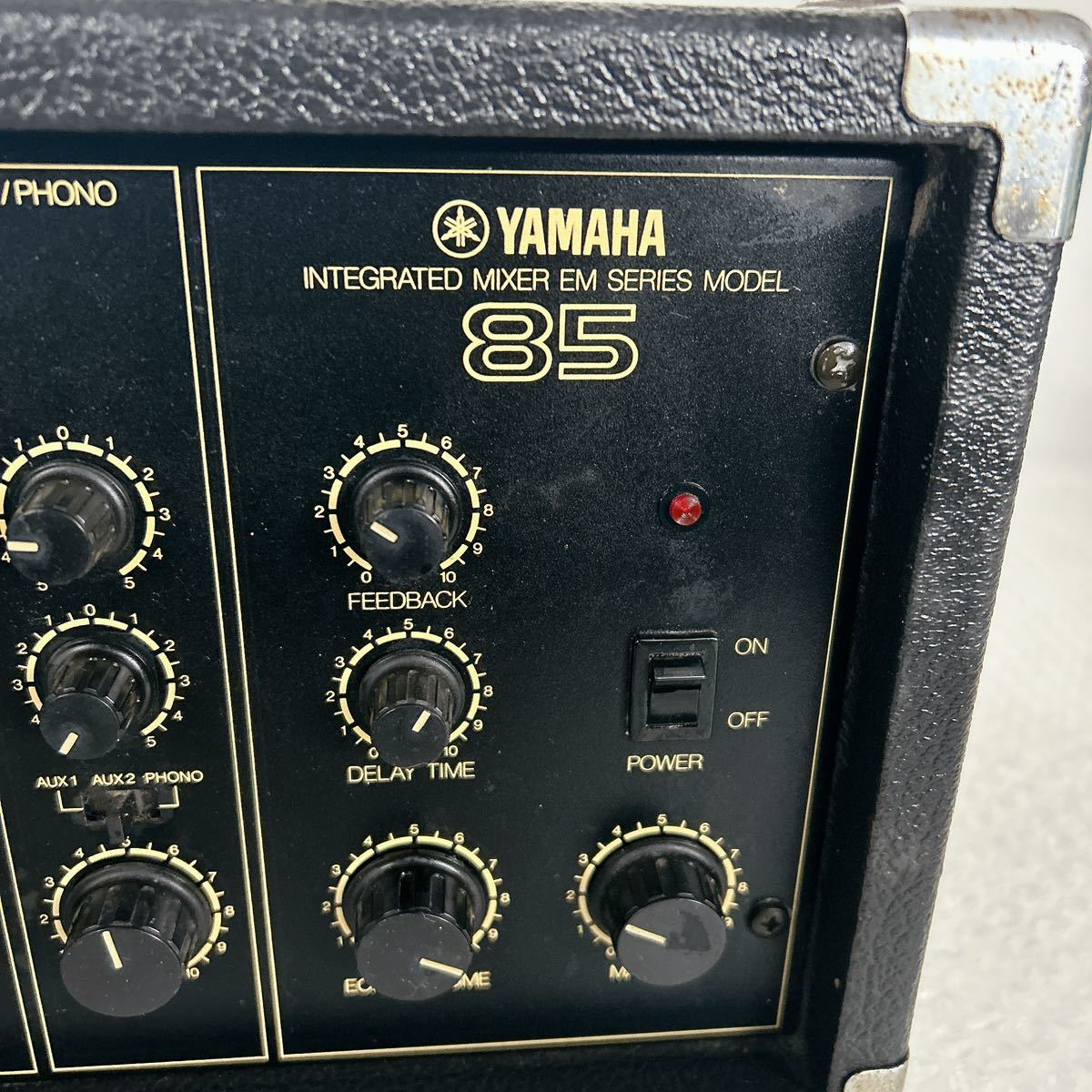 ジャンク品 YAMAHA ヤマハ パワードミキサー EM-85 INTEGRATED MIXER ミキサー 動作未確認 298の画像4