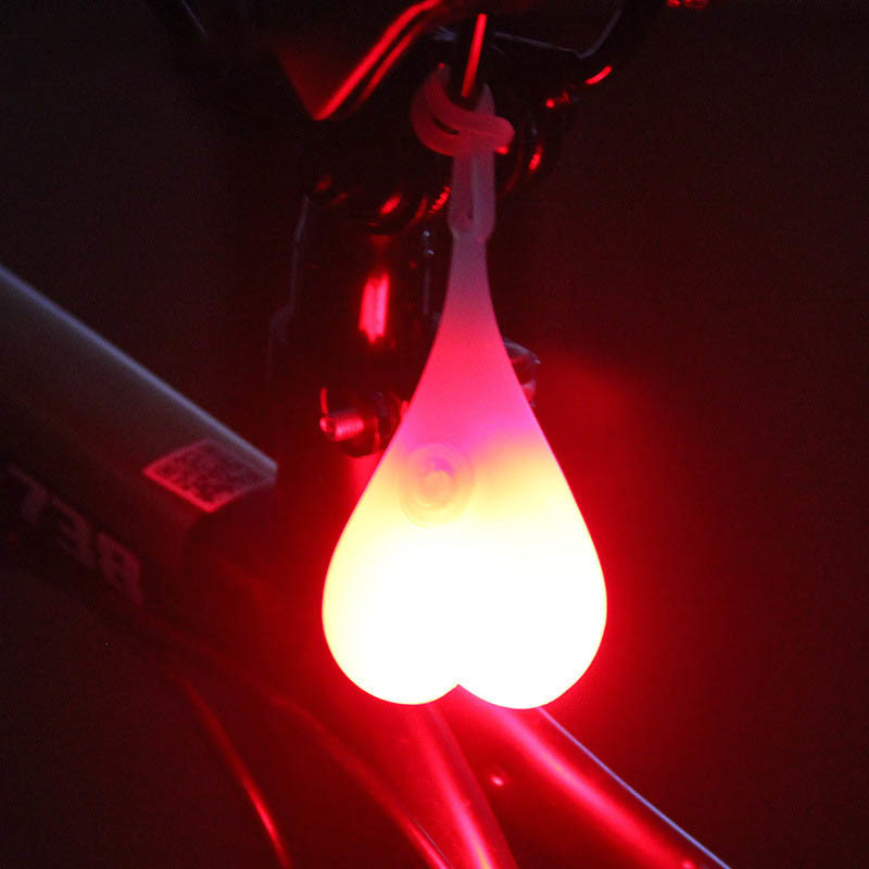 トラックナッツ LED サイクルライト リアライト テールランプ バックライト　ハーレー　ローライダー　自転車 HOW I ROLL_画像1