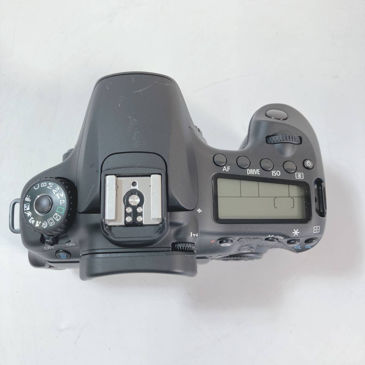 #F1011【美品】 Canon キヤノン EOS 60D ボディ_画像4