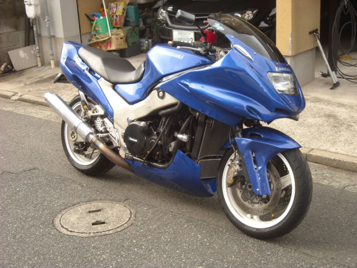 ZZR1100D ZZR1100C　アンダーカウル　FRP_装着時参考画像