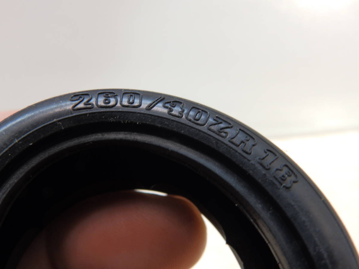 ラジコン用 タイヤ RACING SLICKS 260/40ZR18 φ6.5cm 幅2.6cm 8本セット 未使用！ _画像4