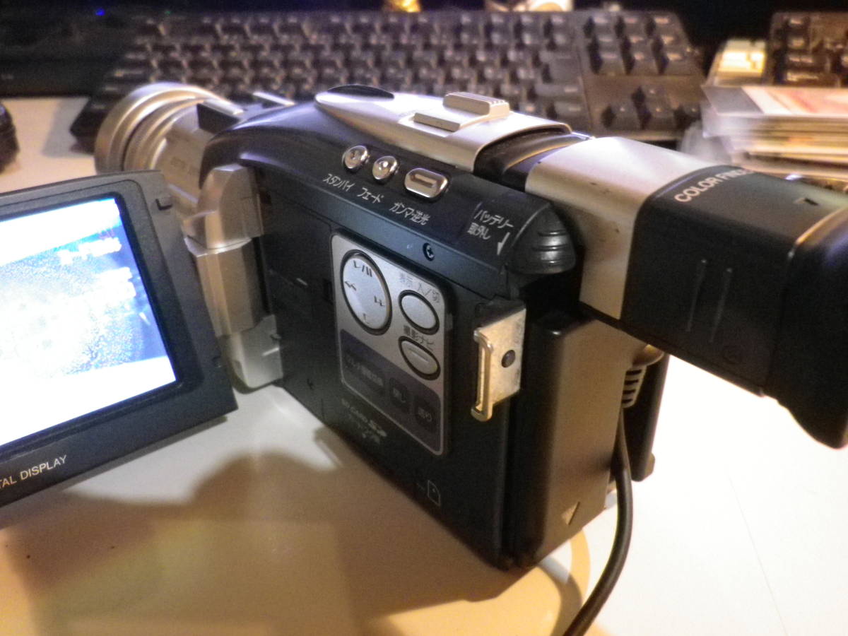 （動作品）SHARP VL-AX1 デジタルビデオカメラ ☆シャープ☆ ミニDV miniDV（ファインダーのみ難あり）_画像2