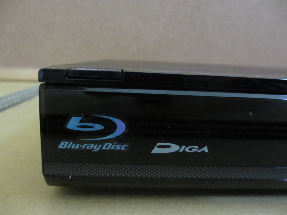 Panasonic パナソニック DIGA ブルーレイディスクレコーダー DMR-BRT300 B-CASカードなし_画像3