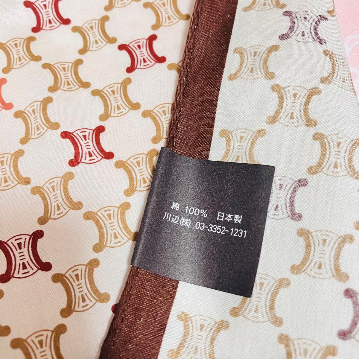 人気柄】新品/CELINE/ハンカチ/正規品/綿100%/未使用/セリーヌ 人気柄】新品/CELINE/ハンカチ/正規品/綿100%/未使用/セリーヌ