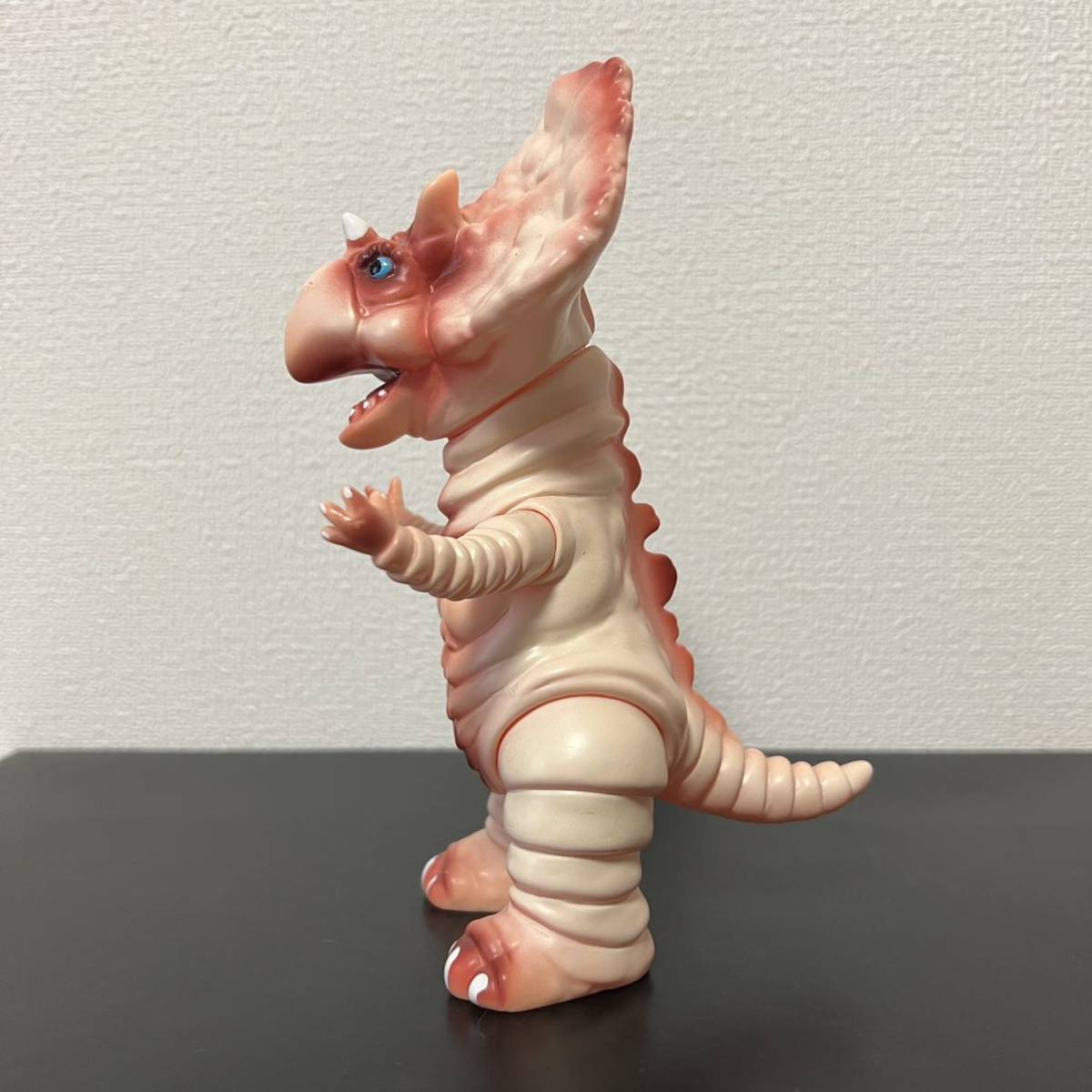 コジカトイズ ソプラノ キイロムネアカ ソフビ 恐竜獣 怪獣 恐竜 コジカトイズ ソプラノ キイロムネアカ ソフビ 恐竜獣 怪獣 恐竜