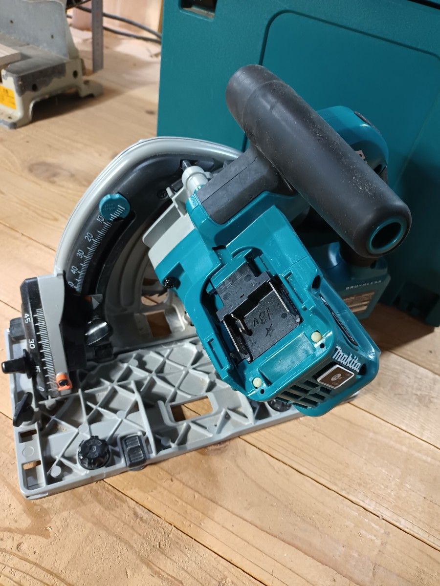 マキタ makita 充電式マルノコ プランジマルノコ SP601D|Yahoo マキタ makita 充電式マルノコ プランジマルノコ SP601D|Yahoo
