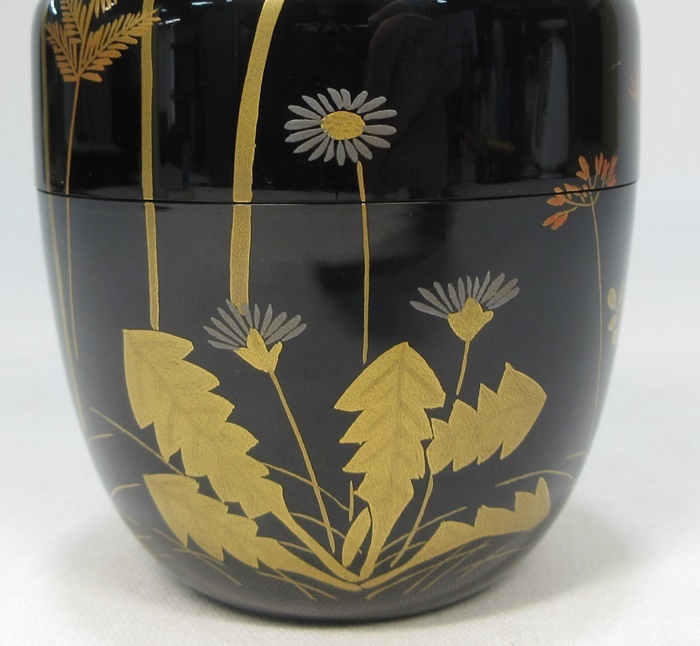 G1182】茶道具 漆芸 名工 出雲 小島漆壺斎 春野 棗 春草蒔絵 共 G1182】茶道具 漆芸 名工 出雲 小島漆壺斎 春野 棗 春草蒔絵 共