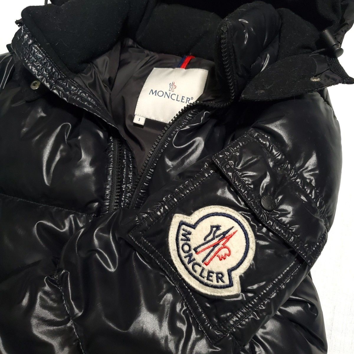 moncler-132_01.jpg