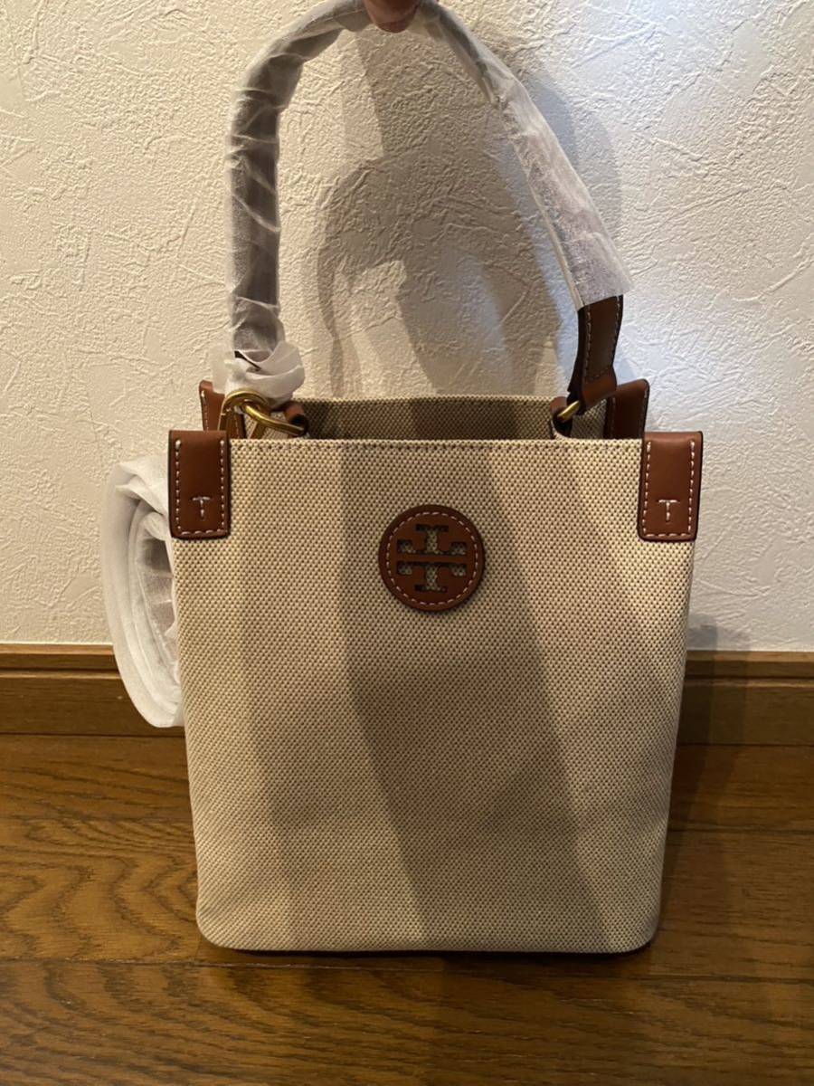 【新品】トリーバーチ TORY BURCH BLAKE CANVAS BUCKET BAG_画像1