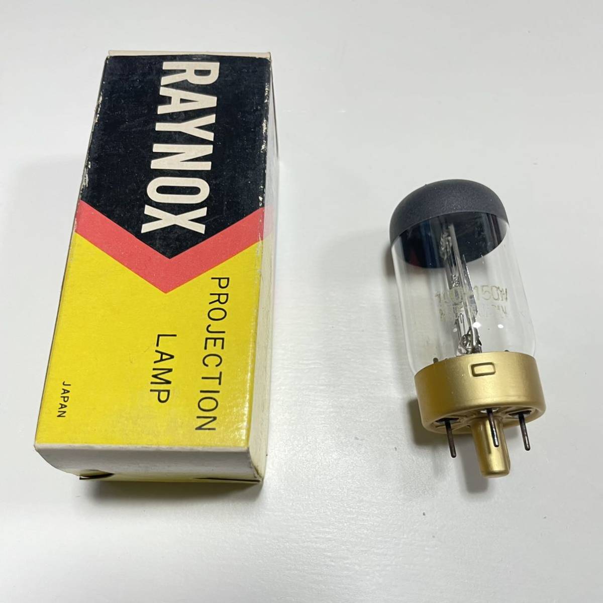 RAYNOX Projection Lamp FOR 8mm MOVIE PROJECTOR 100V 150W 映写機ランプ ⑤_画像2