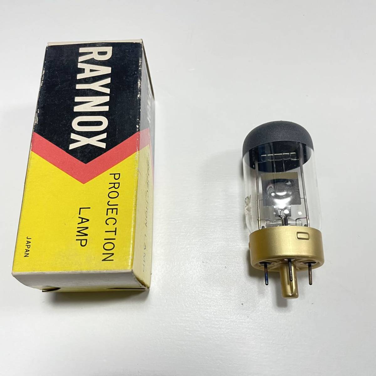RAYNOX Projection Lamp FOR 8mm MOVIE PROJECTOR 100V 150W 映写機ランプ ⑤_画像3