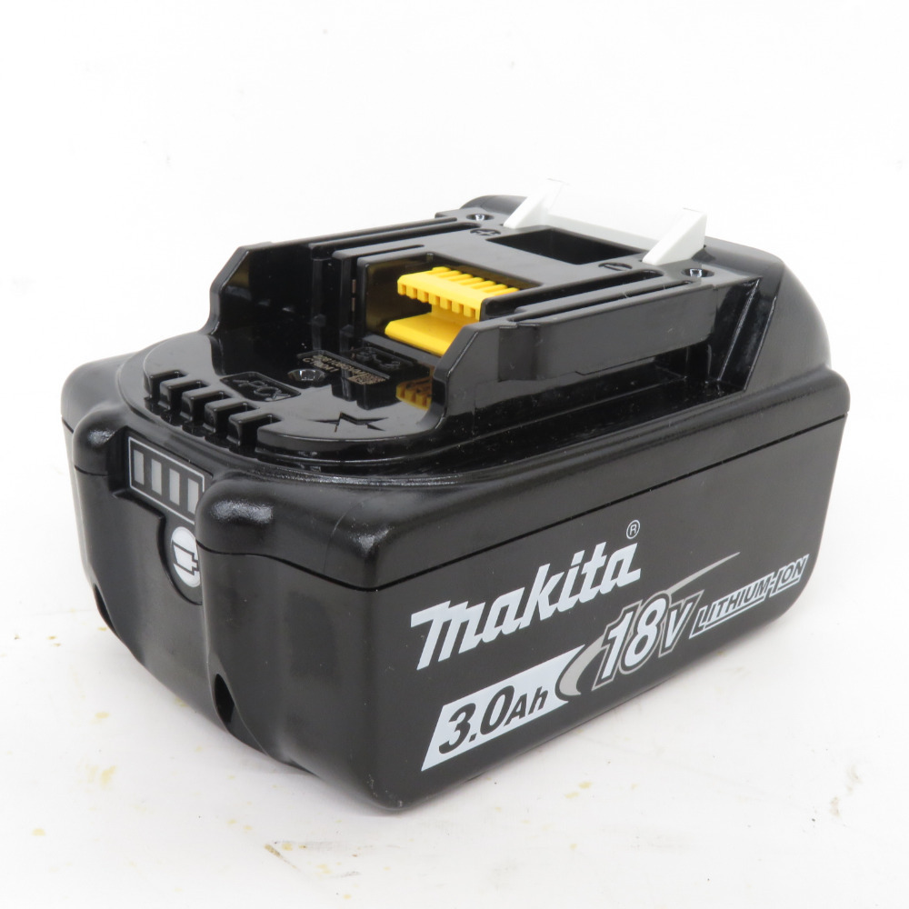 makita マキタ 18V 3.0Ah Li-ionバッテリ 残量表示付 充電回数5回 BL1830B A-60442 中古美品の画像2