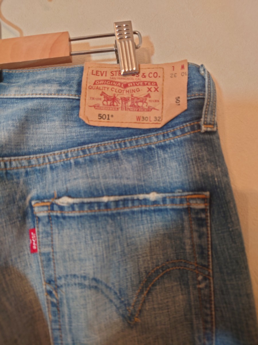 リーバイス Levi's 501 30インチ ジーンズ 2005年製造 フィリピン製造 ストレートジーンズ クラッシュデニム_画像8