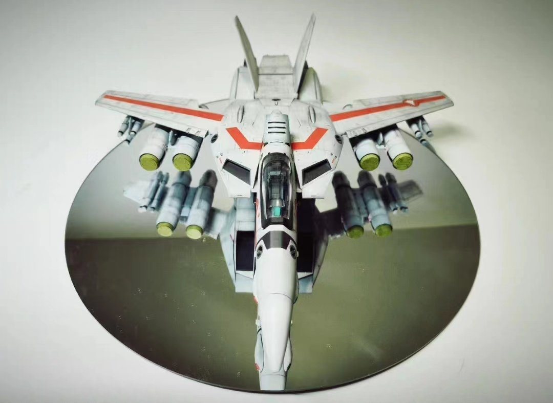  Hasegawa Super Dimension Fortress Macross 1/48 VF-1J construction painted final product 