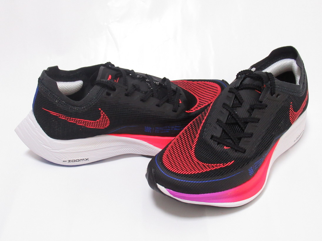 【年中無休】 23.5cm 青 赤 黒 2 NEXT% FLY VAPOR X ZOOM WMNS NIKE ナイキ CU4123-002 陸上 ランニング ネクスト% ヴェイパーフライ ズームX ウィメンズ 23.5cm