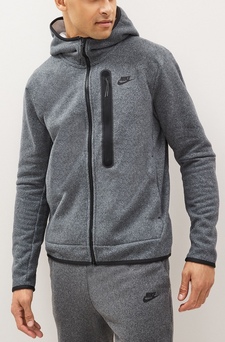 Bibian 比比昂- NIKE NSW パーカーパンツセットアップ Bibian 比比昂- NIKE NSW パーカーパンツセットアップ